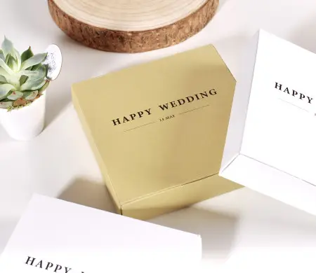 Caja elegante para regalos...