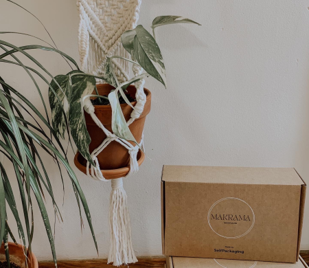 Self-assembly box for natural products 