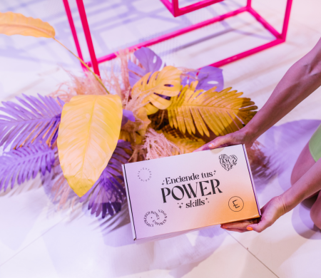 Selbstaufstellbare Box Extraordinaria Fest | SelfPackaging