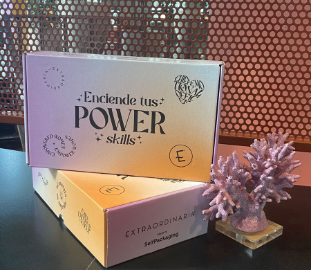 Selbstaufstellbare Box Extraordinaria Fest | SelfPackaging