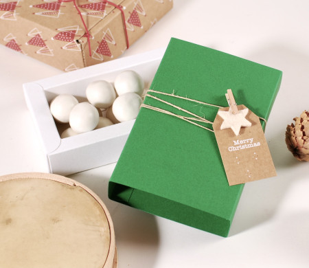 Boîte de Noël en carton pour les chocolats Boîte de Noël en carton pour les chocolats