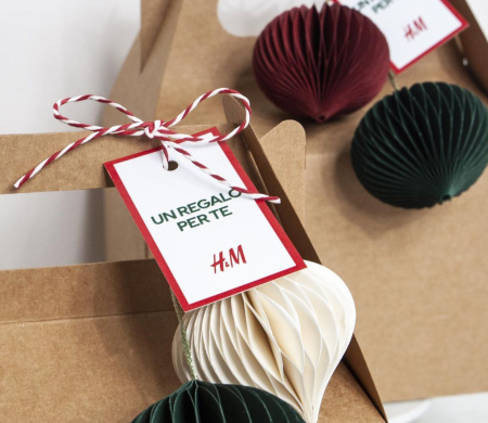 Boîte à pique-nique en carton pour un événement H&M