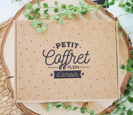 Caja de cartón para envíos...