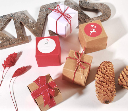 Würfelbox für weihnachtliche Details