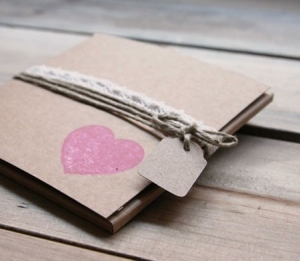 Rustic box in kraft colour with cord and heart