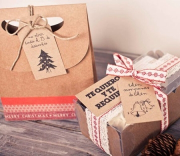 Gift bag with label for Christmas