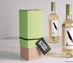 Bicolour gift box for wine