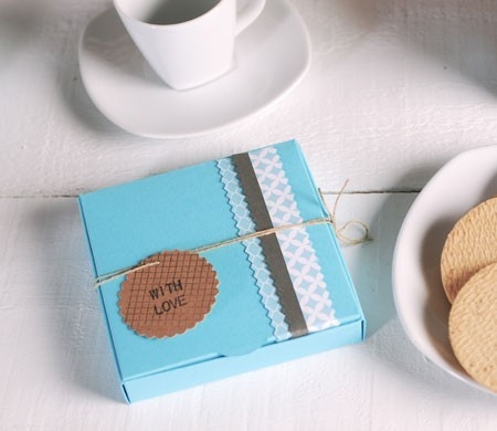 Caja azul para cookies y galletas