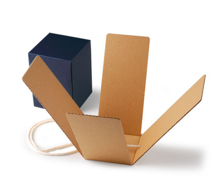 Cardboard Box for Bottles Ideal for Gifts