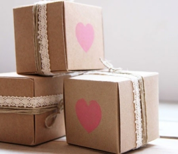 Schachtel für kleine Hochzeitsgeschenke