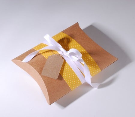 Little box in kraft colour for small presents