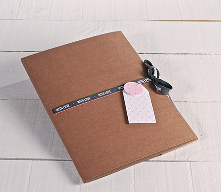 Carpeta Tríptico de Cartón para Fotografías Carpeta Tríptico de Cartón para Fotografías