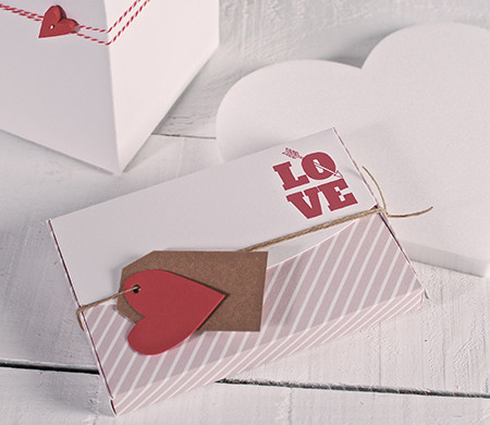 Box for Photos and Corporate Documents | Premium Packaging