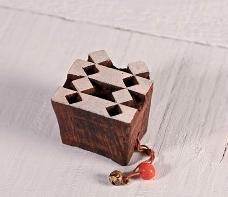 Timbro “geometrico 2” in legno