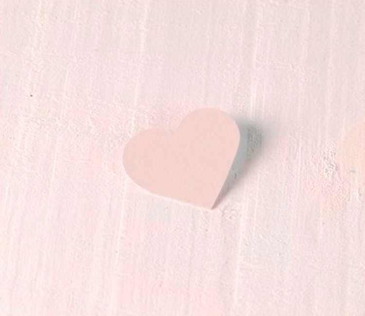 Corazones de Cartulina para Decorar Regalos Corazones de Cartulina para Decorar Regalos