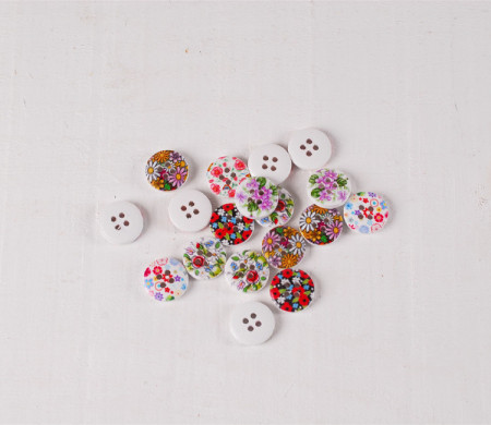 Boutons en bois romantiques