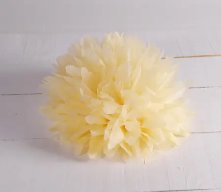 E Sc Crape Pompom In Ivory | SelfPackaging