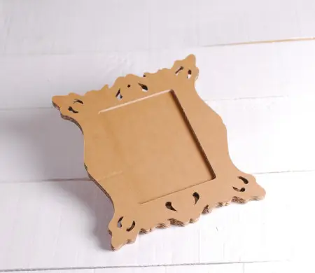 Squared Photo Frame | SelfPackaging