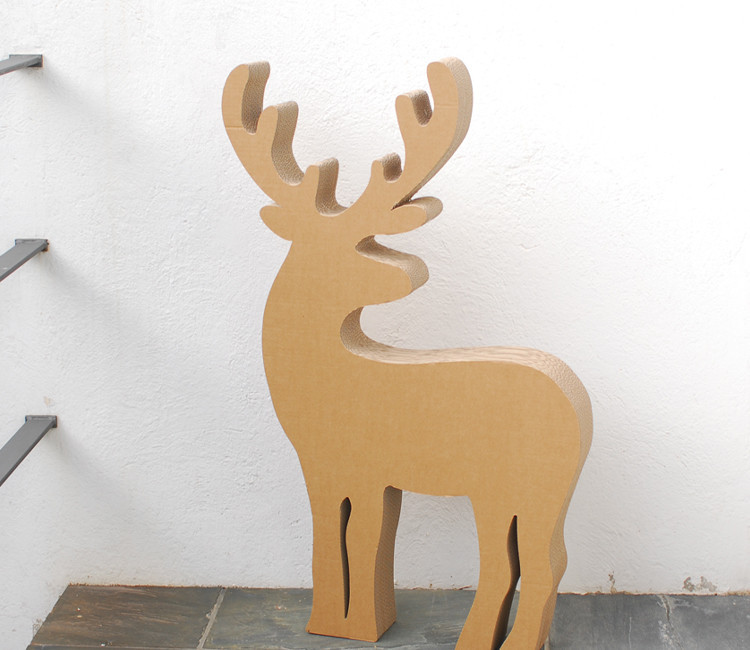 Renna decorativa in cartone, ideale per Natale