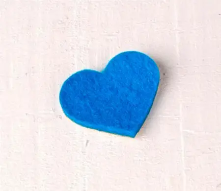 I Fd Adhesive Felt Heart | SelfPackaging