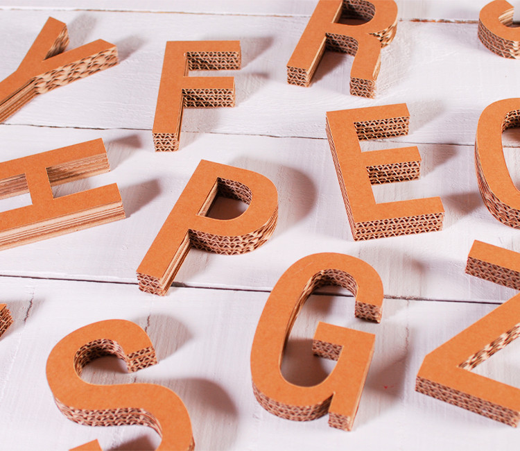 Letras de cartón mayúsculas, decora con ellas Letras de cartón mayúsculas, decora con ellas
