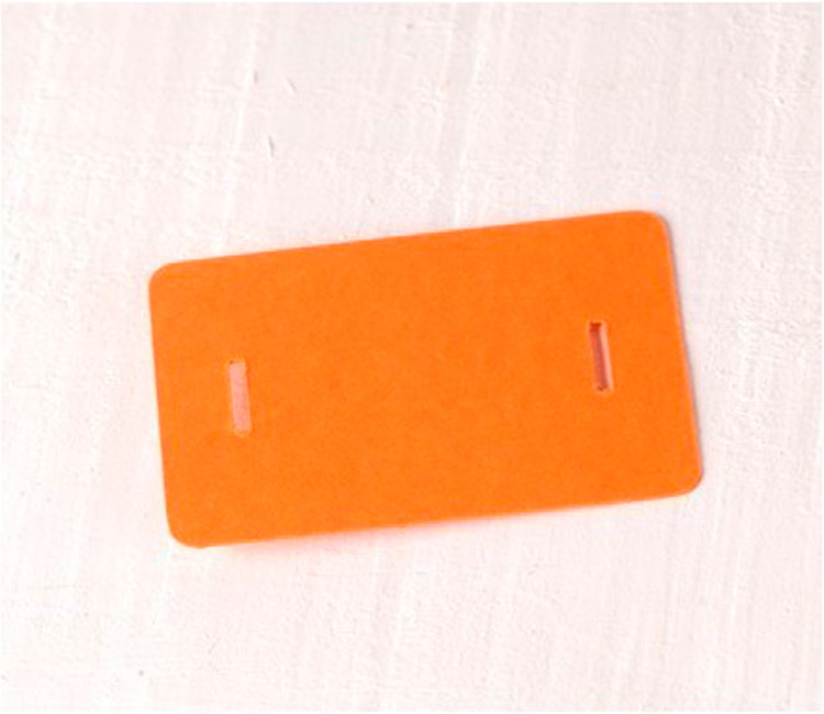 Etiquetas en forma de hebilla para regalos Etiquetas en forma de hebilla para regalos