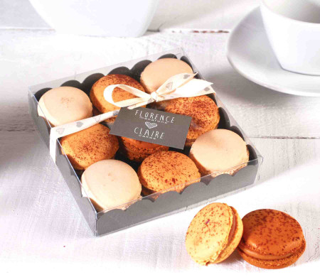 Boîte à Macarons avec Ruban Imprimé