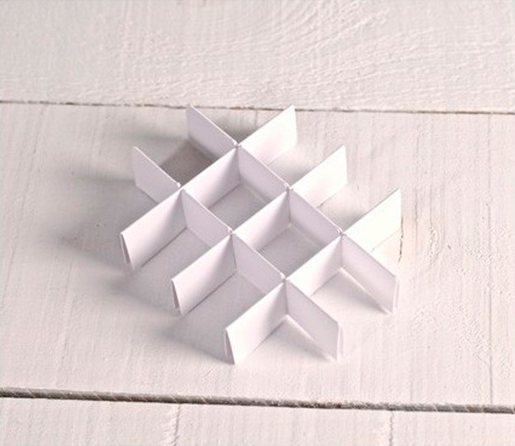 Inserts for candy boxes - 12 compartments