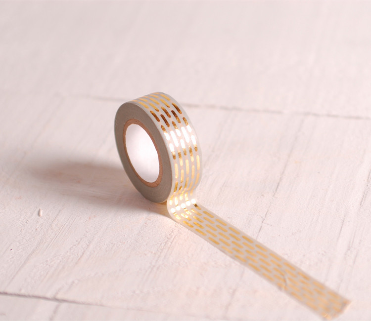 Washi tape gris con estampado dorado Washi tape gris con estampado dorado