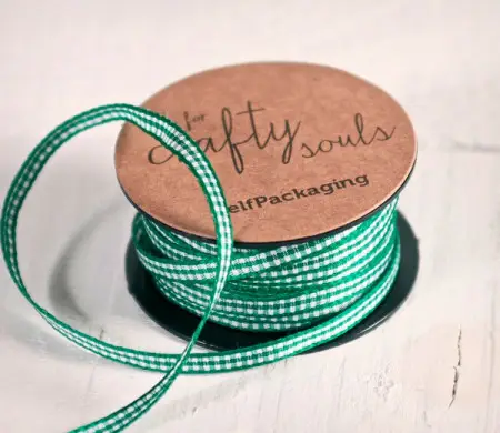 Cinta de cuadros vichy para decorar regalos