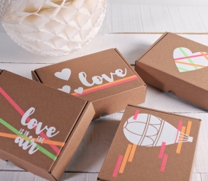Romantische mit Vinyl-Aufkleber dekorierte Schachtel