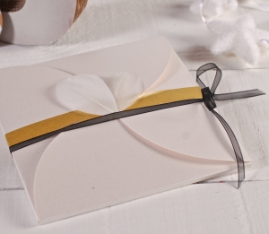 Cardboard envelope with flower-shaped
