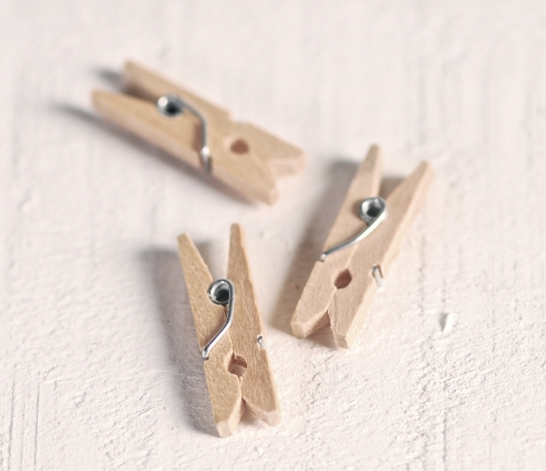 Mini pinze in legno