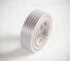 Washi tape con rayas plateadas