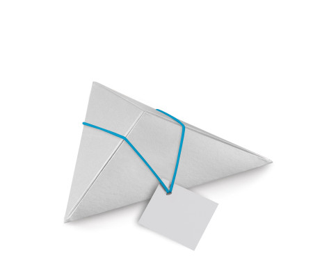 Caja Triangular de Cartón