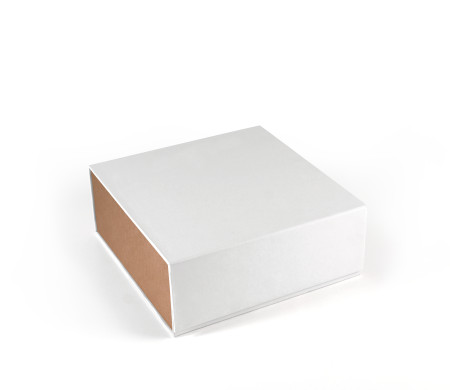 Caja cuadrada de cartón forrada automontable