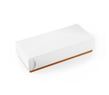 Boîte en carton pour sushis avec fente range-baguettes