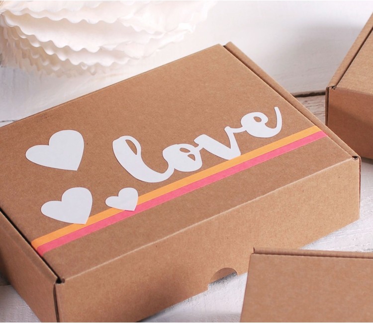 Vinilo decorativo impreso "Love is in the Air" Vinilo decorativo impreso "Love is in the Air"