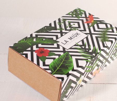 Caja de envíos para cosmética Caja de envíos para cosmética