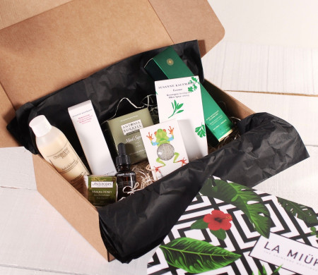 Caja de envíos para cosmética Caja de envíos para cosmética