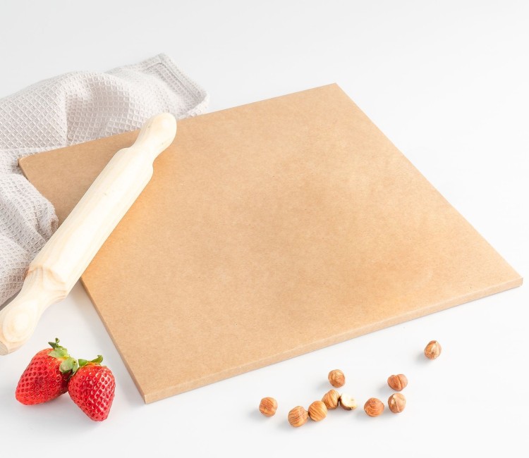 Base in cartone per torte grandi di 30x30 cm Base in cartone per torte grandi di 30x30 cm