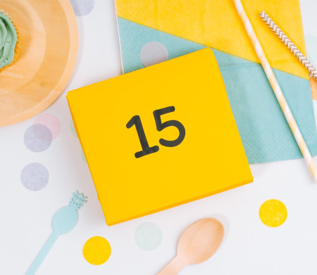 Numeri adesivi per feste