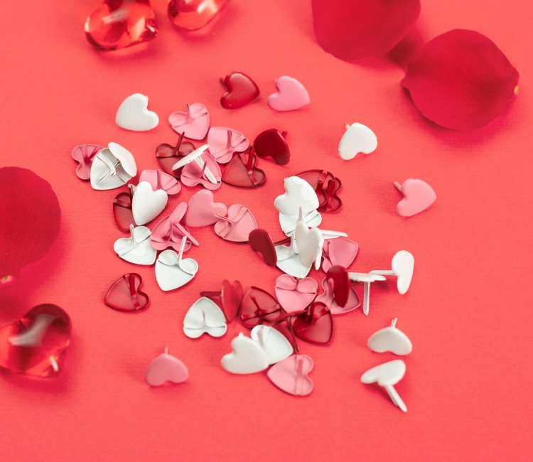 Brads en forma de corazón