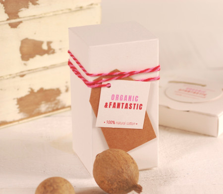Boîte écologique pour parfum de couleur blanche Boîte écologique pour parfum de couleur blanche