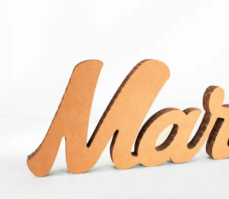 Nombre de cartón, ¡consigue el tuyo o regálalo!