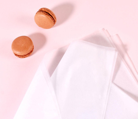  White waxed paper coated on both sides 