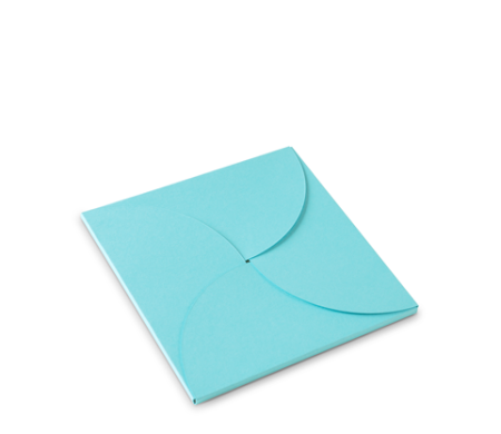 Flat gift box for square cards