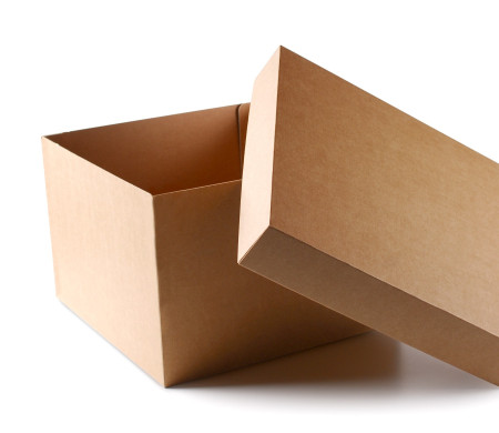 Caja para sombreros. De fácil montaje y disponible en 3 tamaños.