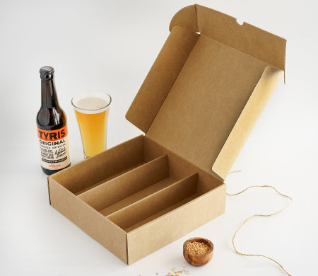 Flat Box With Beer Holder - SelfPackaging