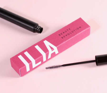 Caja alargada para maquillaje